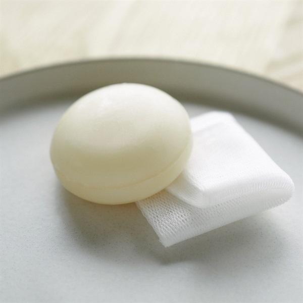 Inaho Gentle Rice Bran Facial Cleansing Bar Foaming Soap 60g