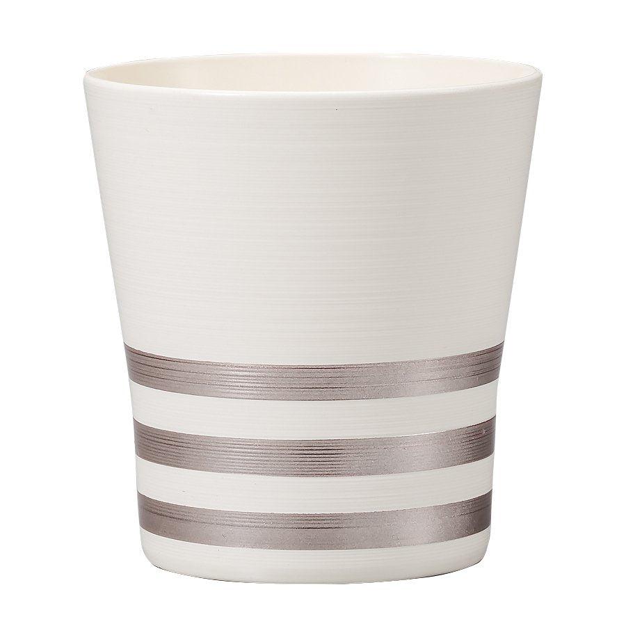 Isuke-Drinking-Cup-Brushed-Silver-Design-Resin-Tumbler-1-2023-11-07T07:10:27.126Z.jpg