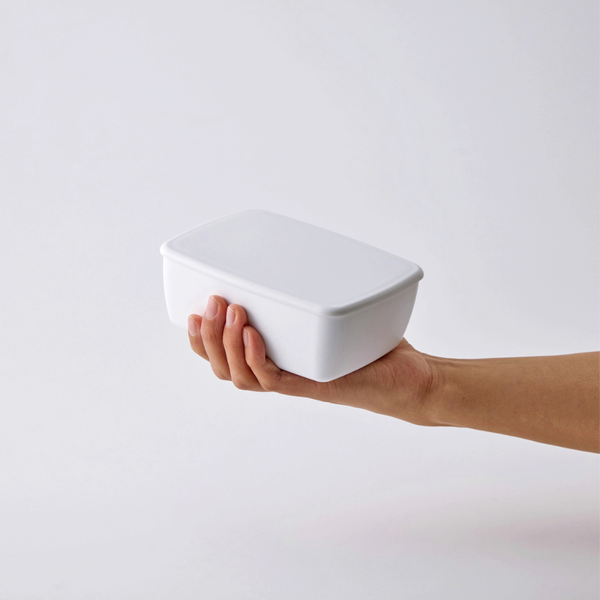 Minimalist White Microwaveable Bento Lunch Box Big Capacity 600ml