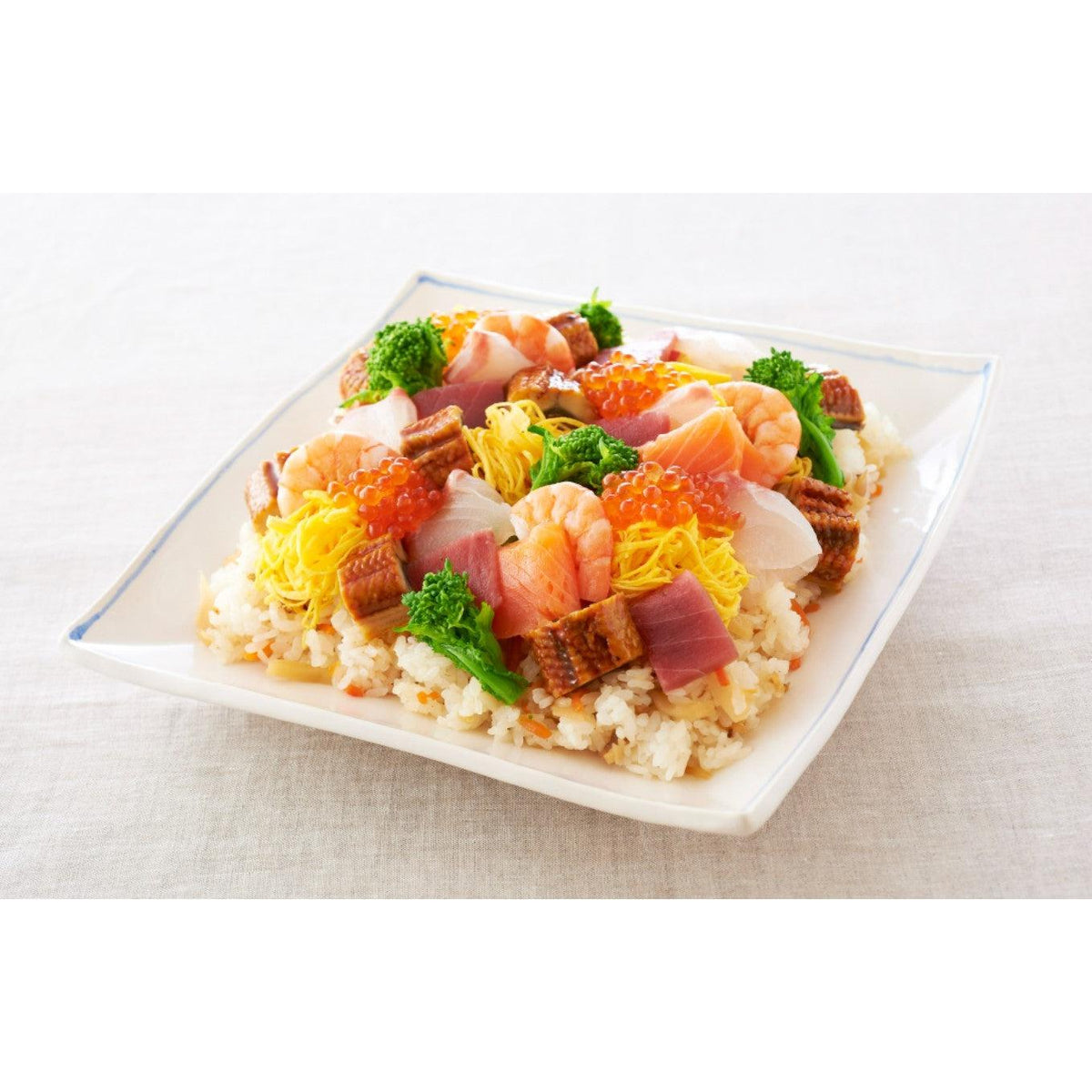 http://japanesetaste.com/cdn/shop/files/Mizkan-Chirashi-Sushi-Kit-Seasoned-Vegetables-Rice-Vinegar-210g-Japanese-Taste-3.jpg?crop=center&height=1200&v=1690970640&width=1200