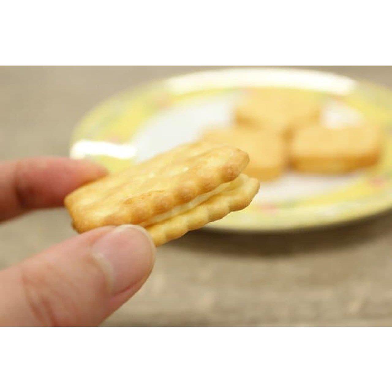 Yamazaki Lemon Pack Lemon Cream Filled Sandwich Crackers (Pack of 3)