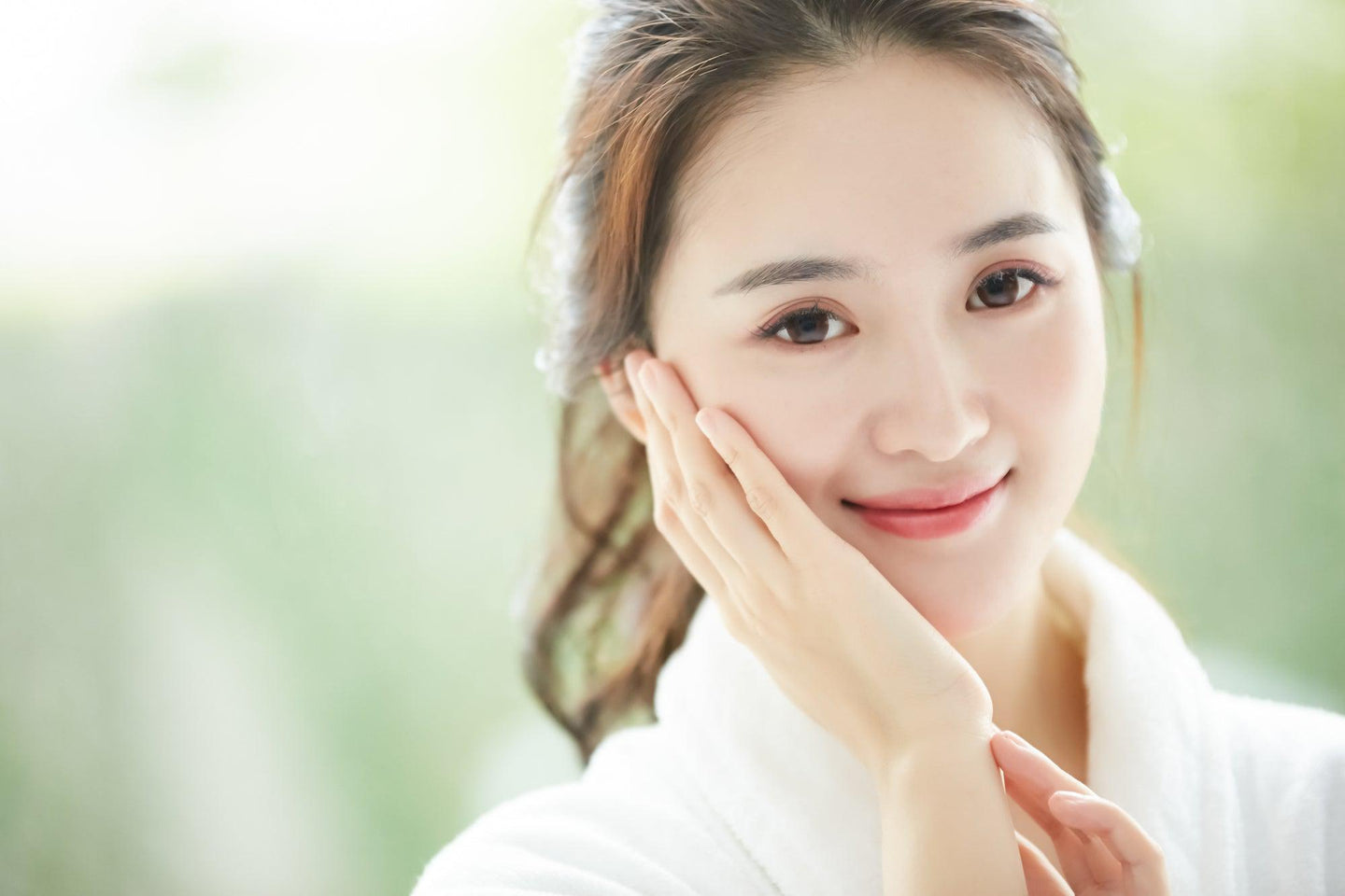 How To Use A Face Pack & Why You Should Use One