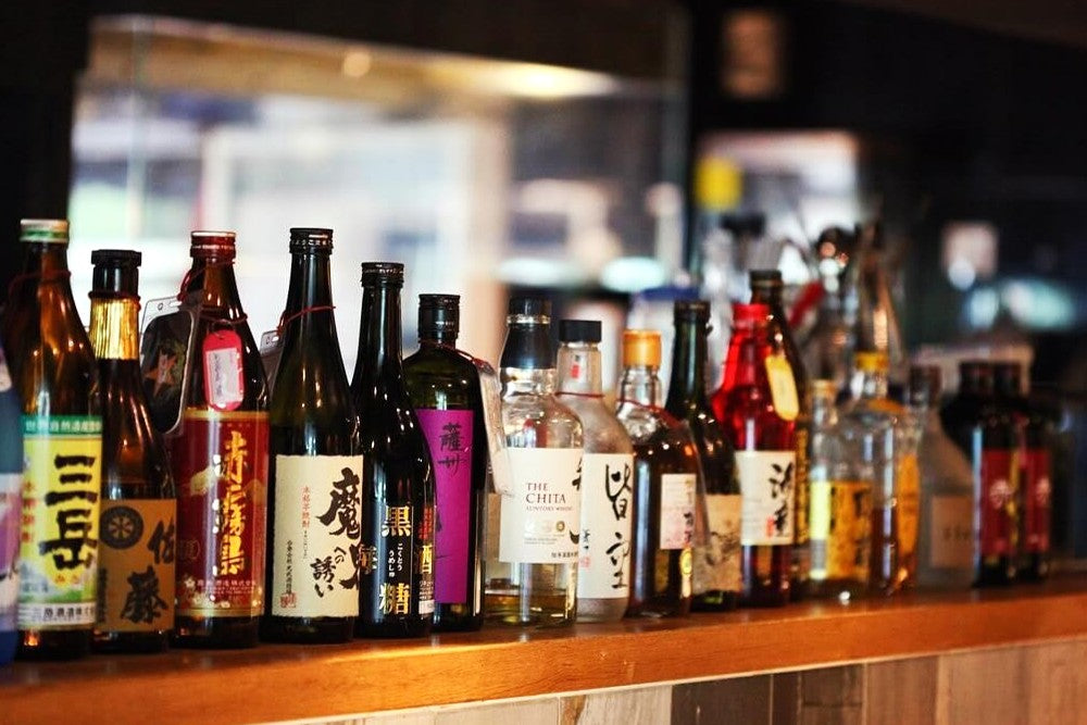 The Ultimate Guide to Japanese Alcohol: Sake, Shochu, Whisky, Beer & M