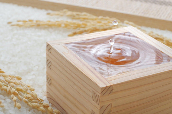 Rice Wine vs Rice Vinegar – What’s The Difference Between These Japanese Ingredients?