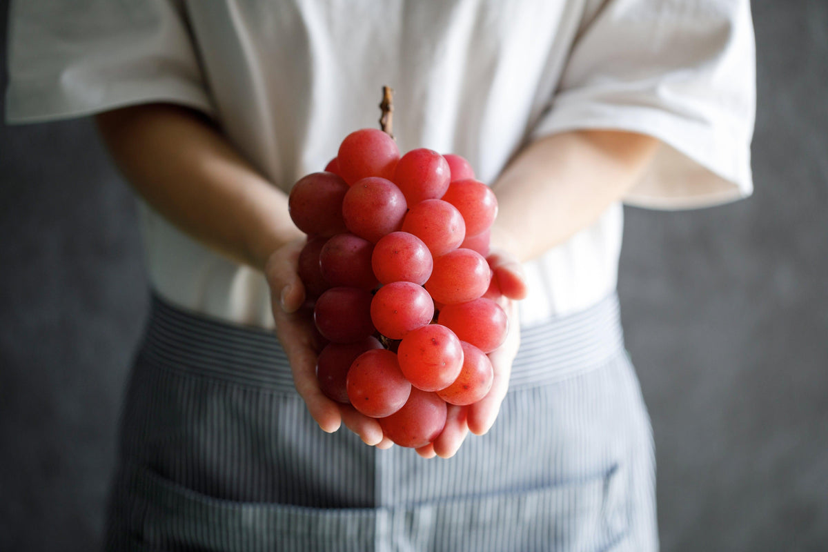 Ruby Japan Ruby Roman Grapes: Japan's Precious Jewel Of Agriculture – Japanese Taste