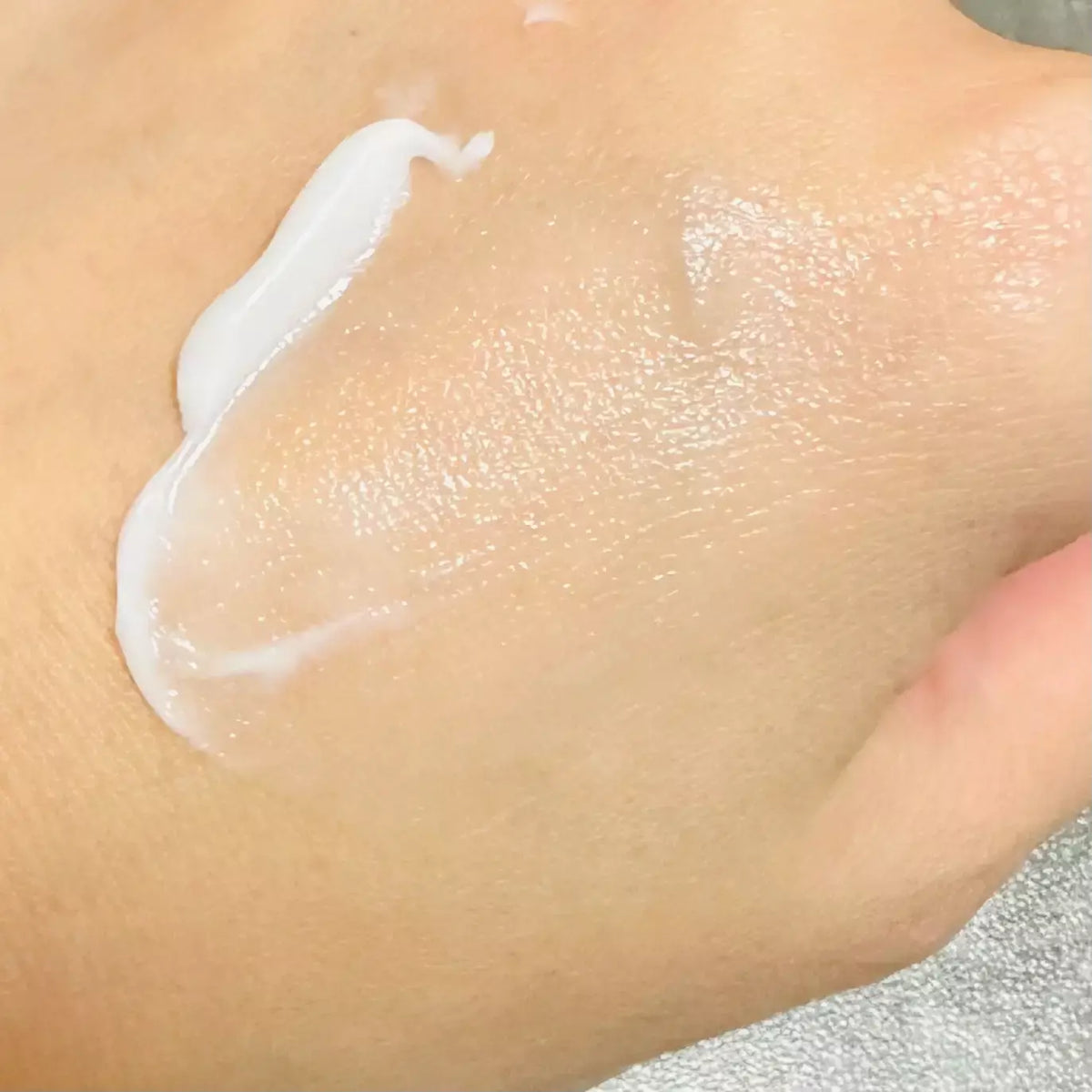 Atrix Beauty Charge Hand Cream Unscented Moisturizing Hand Lotion 80g