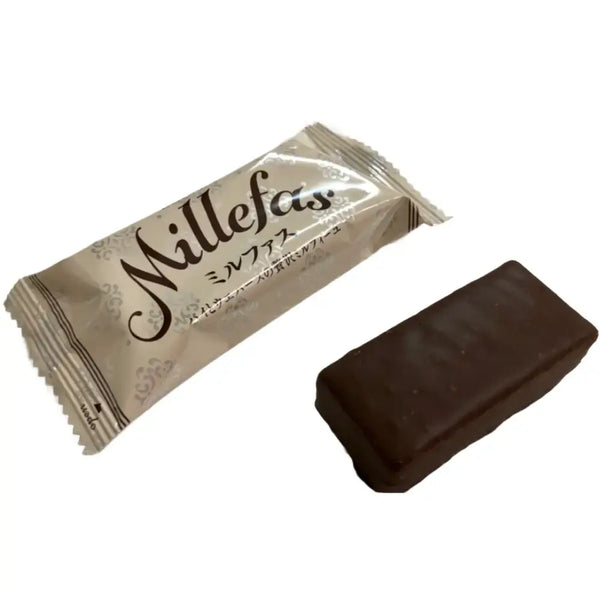 Bourbon Millefas Hazelnut Chocolate Cream Wafer Cookies 5pcs.