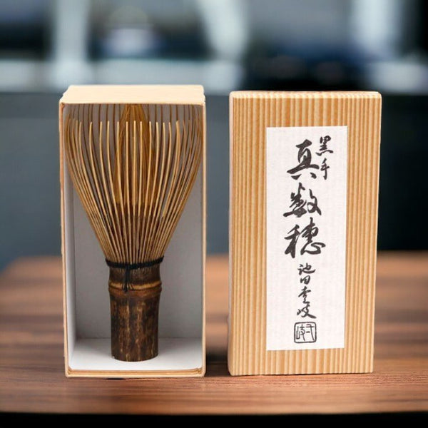 Chasen-Black-Bamboo-Handmade-Traditional-Japanese-Matcha-Whisk-3-2024-07-09T00:04:39.138Z.jpg