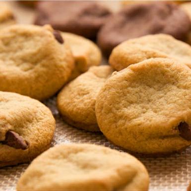 Fujiya Country MA'AM Soft Chocolate Chip Cookies Rich Vanilla Flavor 12 Pieces