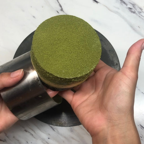 removing the matcha mousse cake