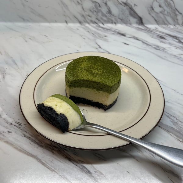 matcha mousse cake