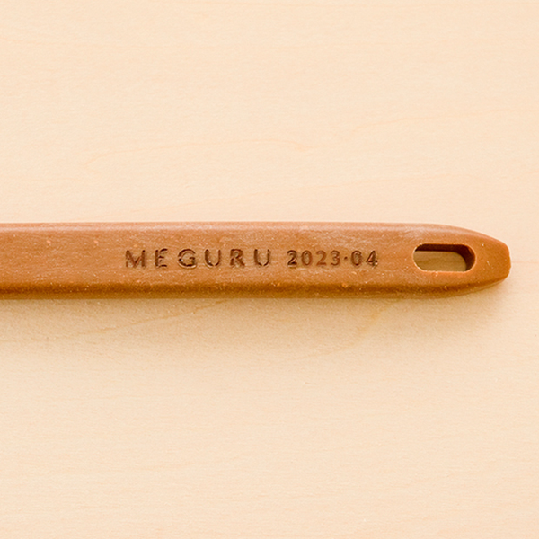 Meguru-Eco-Friendly-Vegan-Bamboo-Toothbrush-Regular-Bristle-4-2024-01-11T09:03:41.727Z.png