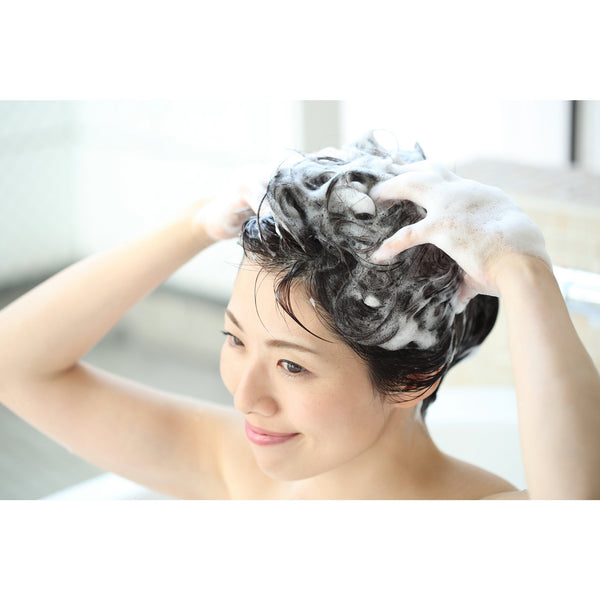 Milbon-Aujua-Aging-Hair-Care-Shampoo-Immurse-Shampoo-500ml-3-2024-06-14T02:19:27.663Z.jpg