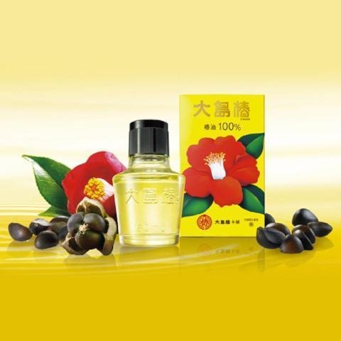 Oshima-Tsubaki-Pure-Natural-Japanese-Camellia-Oil-60ml-4-2024-08-07T08:10:55.549Z.jpg