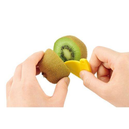 P-2-SHMO-KWIPLR-FKK01-Shimomura Kiwi Fruit Cutter Peeling & Slicing Tool-2023-10-13T02:35:38.jpg