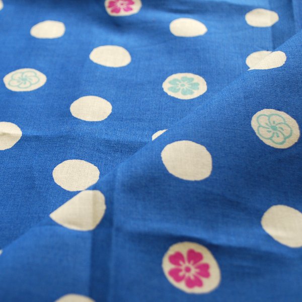 Seiran-Furoshiki-Flower-Pattern-Cotton-Wrapping-Cloth-4-2024-06-17T07:26:57.417Z.jpg