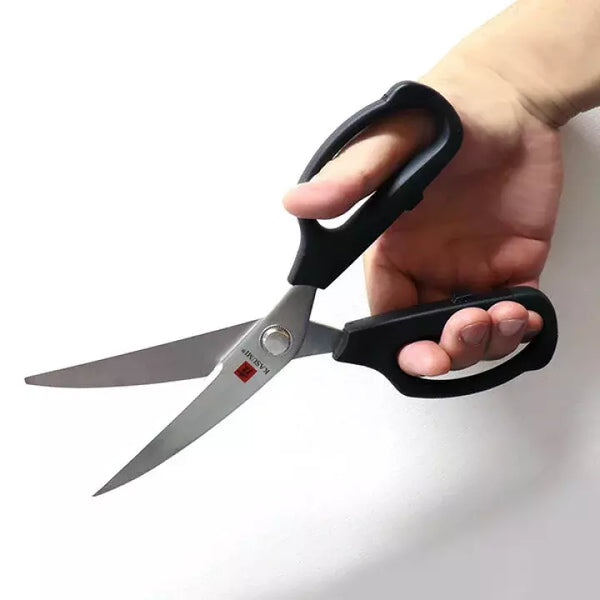 Sumikama-Kasumi-Heavy-Duty-Serrated-Curved-Blade-Kitchen-Scissors-8-2025-01-20T07:06:30.395Z.webp