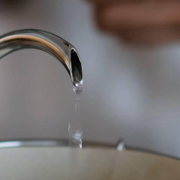 Takahiro Pour Over Coffee Drip Kettle 0.9L