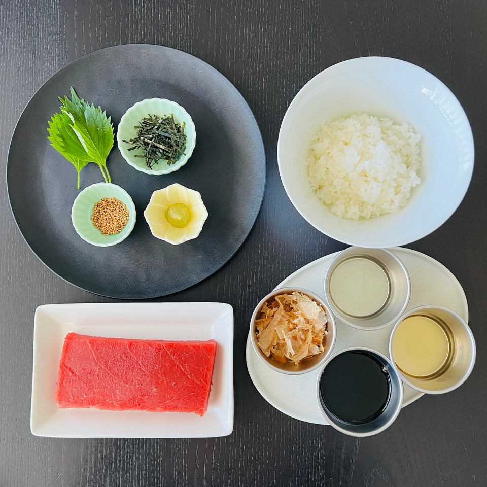 How to Make Tekkadon (Japanese Tuna Sashimi Rice Bowl Recipe ...