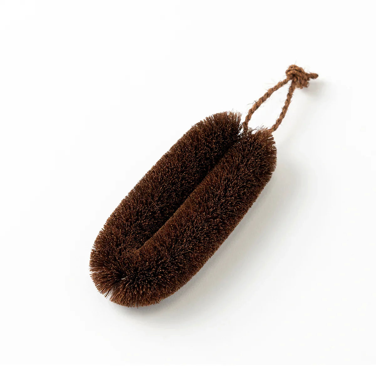 Umezawa-Handcrafted-Narrow-Tawashi-Eco-Friendly-Palm-Fiber-Scrub-Brush-1-2024-10-30T07:57:02.902Z.webp