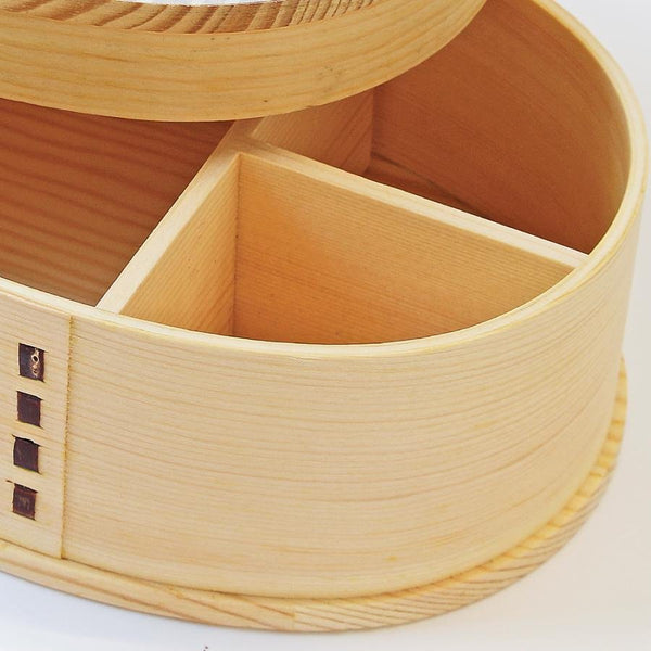 Wooden-Lacquerware-Bento-Box-Japanese-Lunch-Box-700ml-5-2023-12-12T05:00:48.978Z.jpg